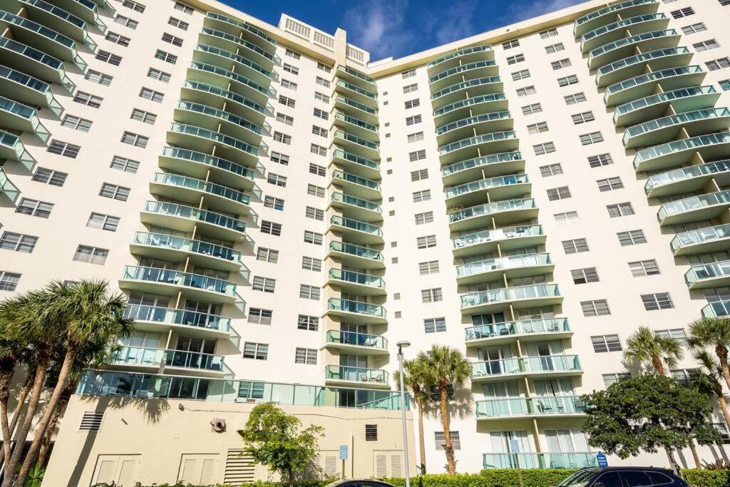Appartamento Ocean Reserve Sunny Isles 11Th Str-02330 Miami Beach Esterno foto